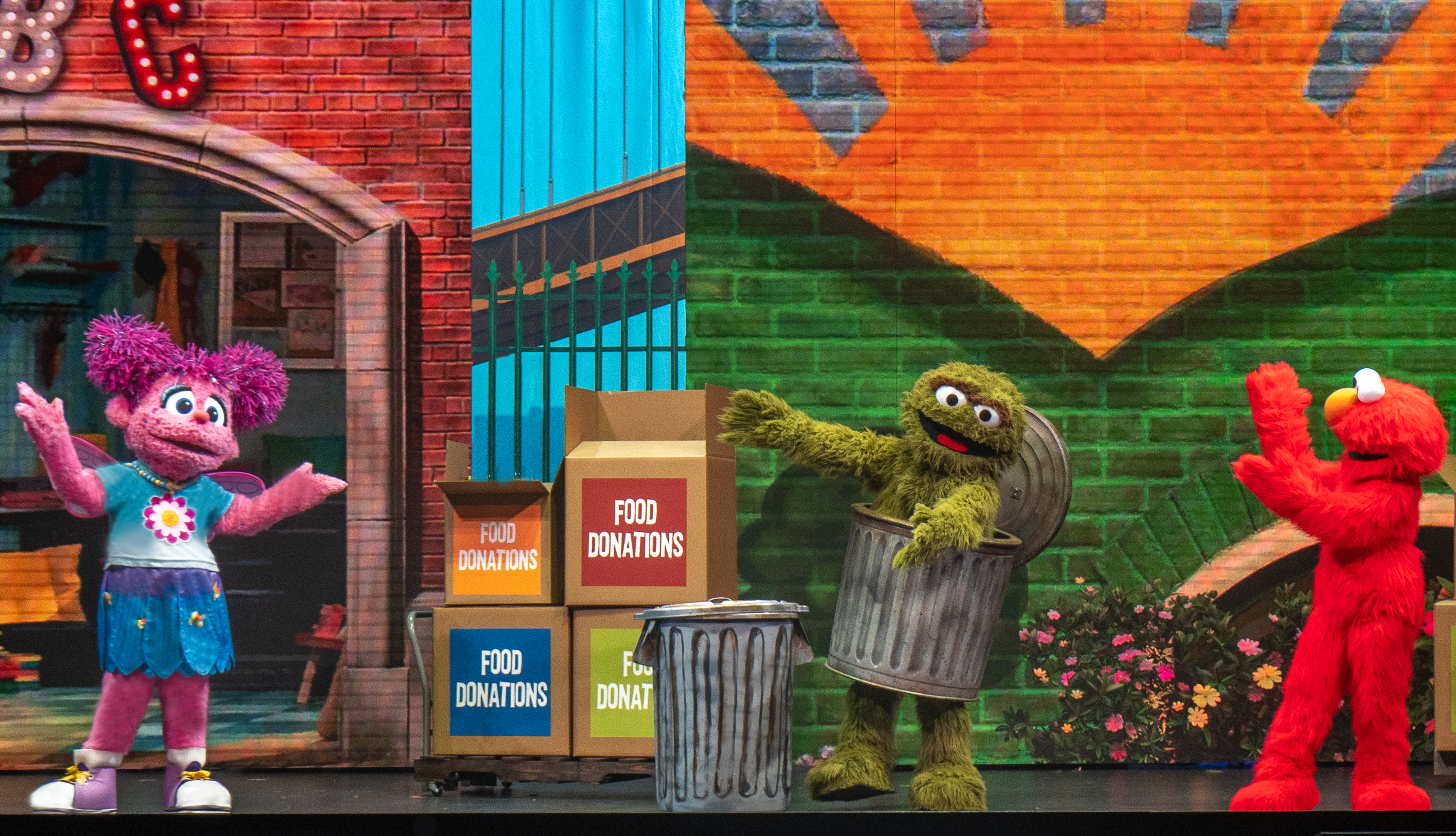 Elmo's Got the Moves | Shubert Theatre New Haven