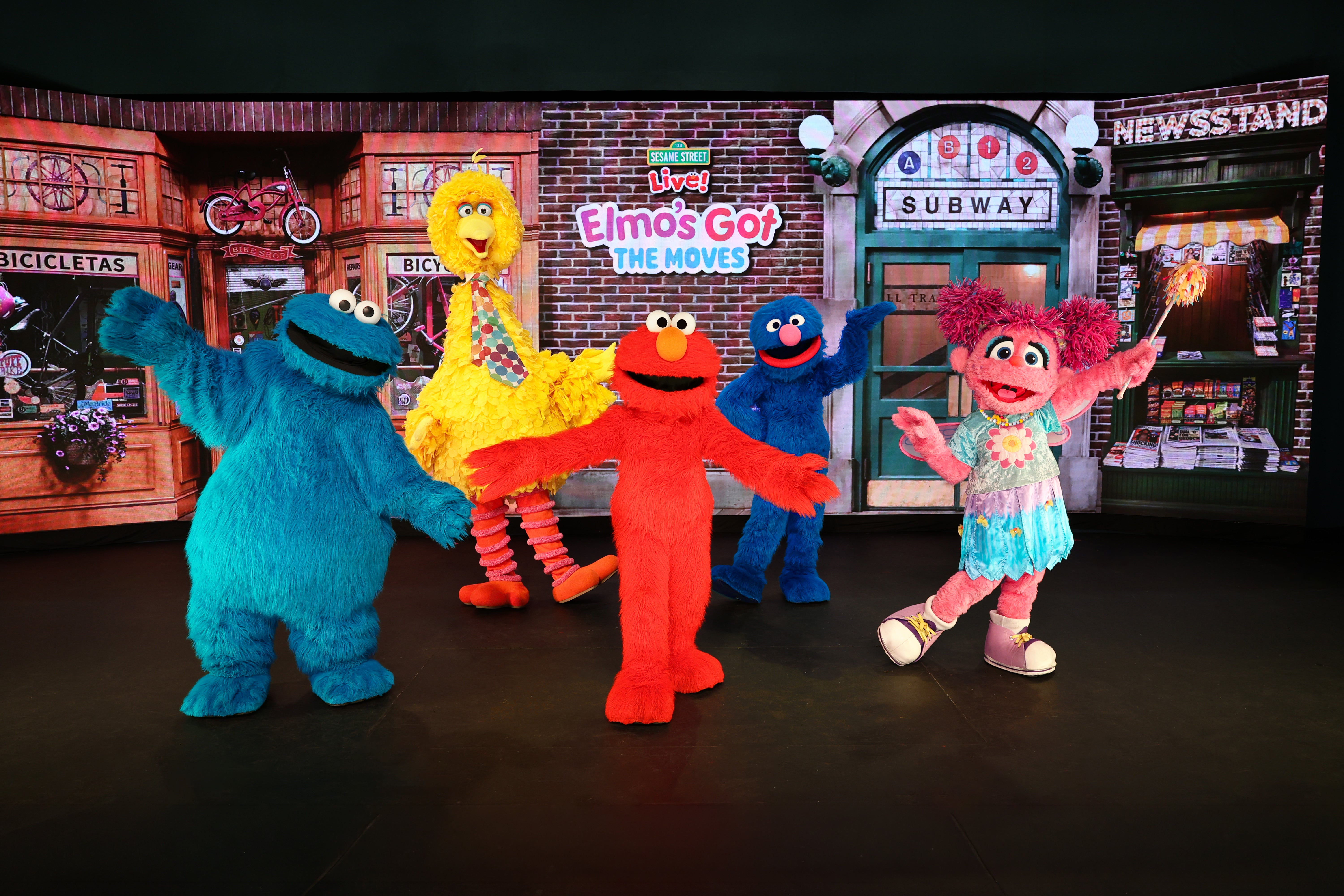 Elmo's Got the Moves | Shubert Theatre New Haven
